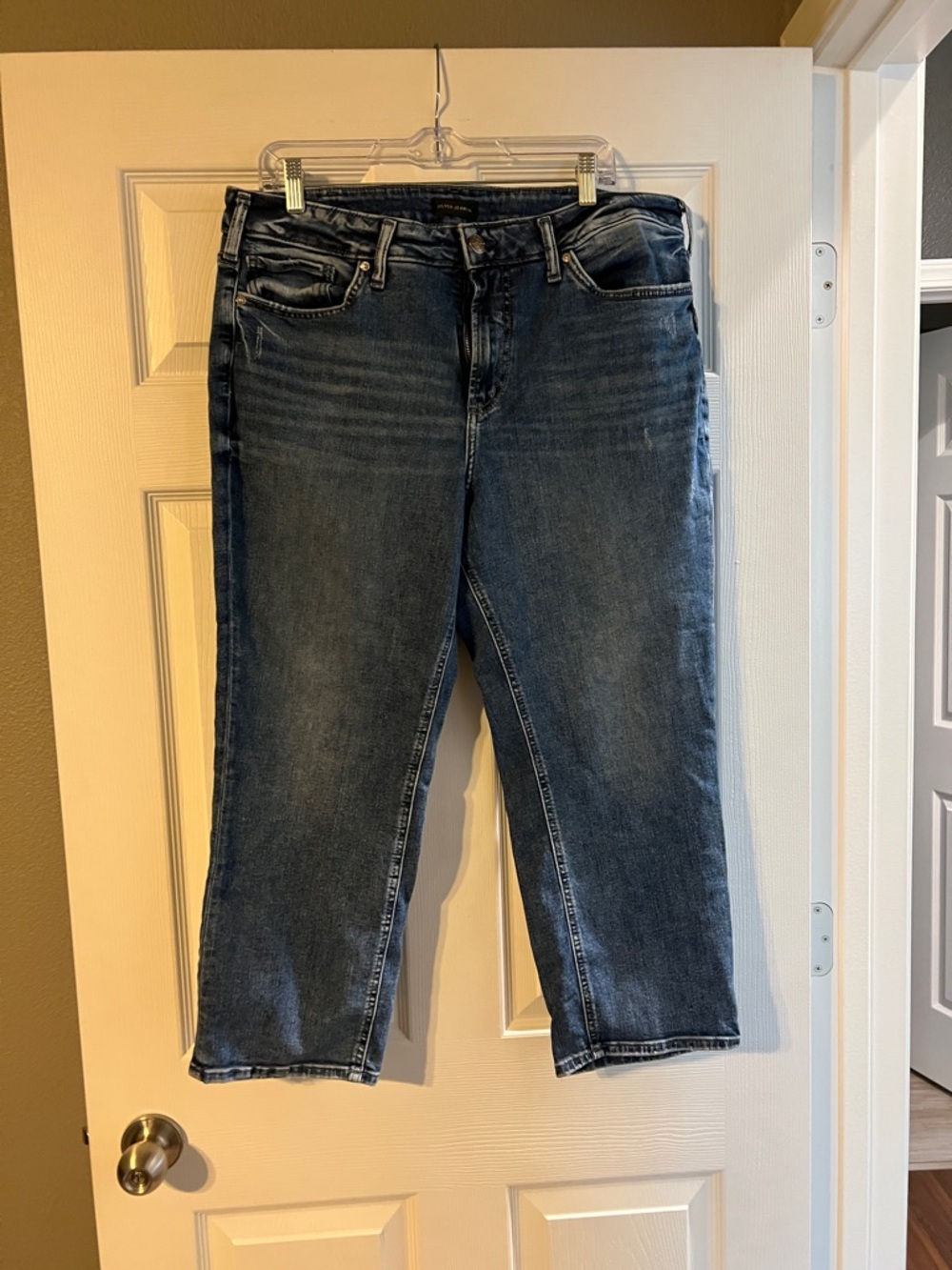 Silver Jeans Women’s Suki Capri